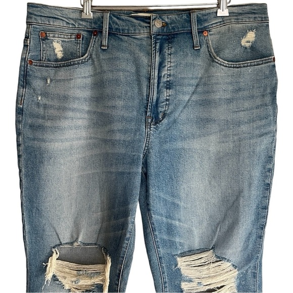Madewell The Perfect Vintage Jean | Size 32 | Distressed High Rise Magic Pockets - Picture 5 of 13